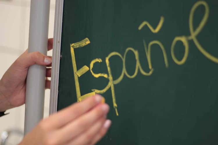 در اسپانیا به زبان اسپانیایی - تحصیل در اسپانیا