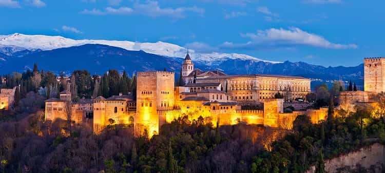 از کاخ الحمرا گرانادا - مکان های توریستی اسپانیا