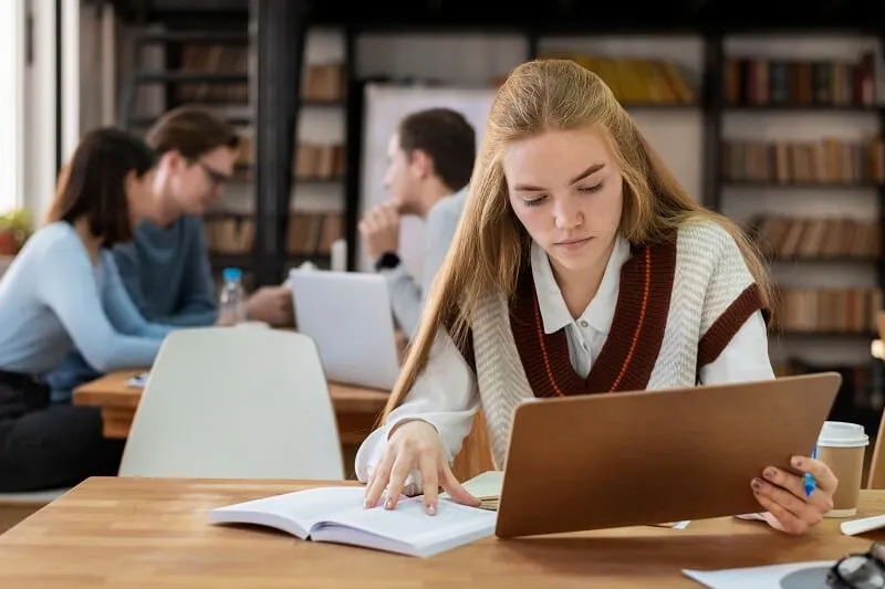 Studying in England - اقامت تحصیلی انگلستان
