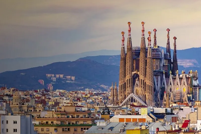 Living in Spain2 - شرایط زندگی در اسپانیا برای ایرانیان + معایب و مزایای آن