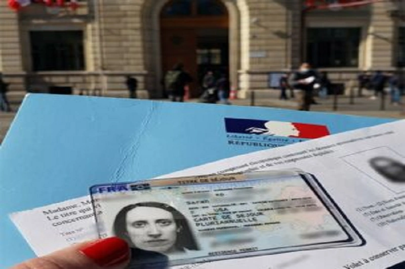 کارت اقامت دهساله فرانسه | شرایط، مدارک و نحوه تمدید Ten year French residence card - کارت اقامت دهساله فرانسه | شرایط، مدارک و نحوه تمدید
