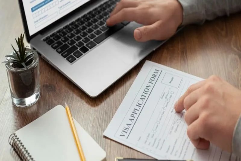 visa5 5 11zon - ویزای توریستی اسپانیا؛ شرایط، مدارک، هزینه&zwnj;ها و نکات مهم 2025